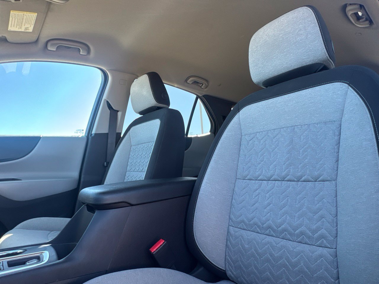 Used 2024 Chevrolet Equinox LT AWD/4WD image 43