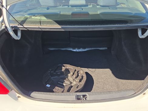 Used 2012 Toyota Yaris Sedan FWD image 12