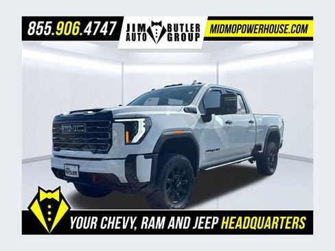 Used 2025 GMC Sierra 2500 AT4 w/ Technology Package AWD/4WD image 1