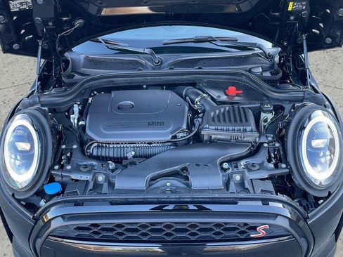 Used 2024 MINI Cooper S image 9