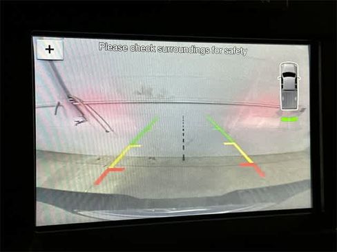 Used 2017 Ford F150 XLT w/ Equipment Group 302A Luxury image 10