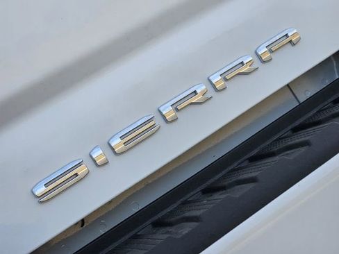 New 2026 GMC Sierra 2500 Denali w/ Denali Reserve Package image 8