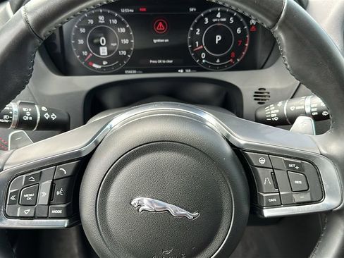 Used 2020 Jaguar F-PACE Checkered Flag AWD/4WD image 11