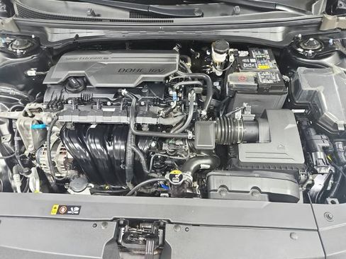 Used 2025 Kia K4 FWD image 17
