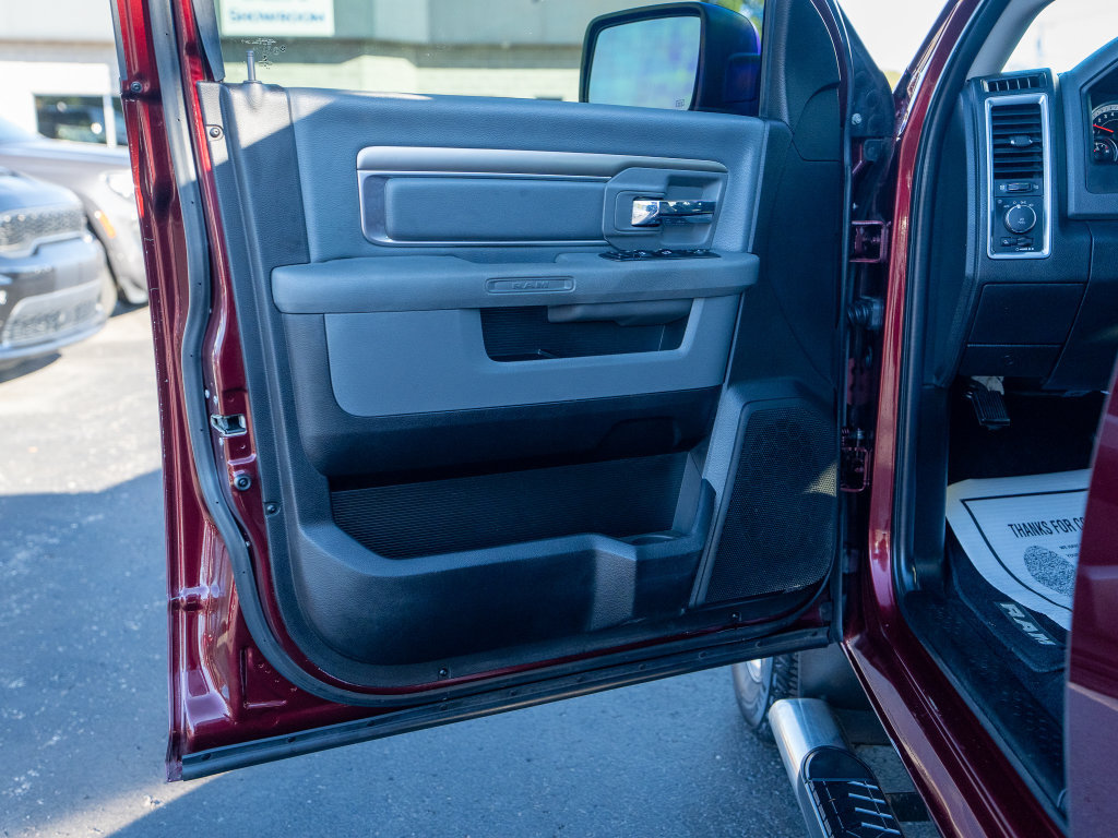 Used 2018 RAM 1500 Big Horn AWD/4WD image 10