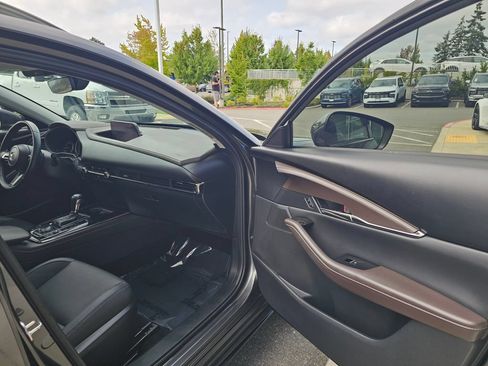 Used 2022 MAZDA CX-30 AWD 2.5 S w/ Premium Package image 13