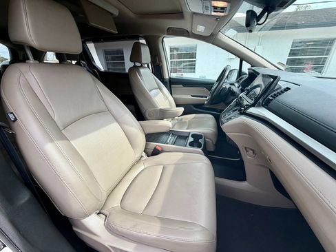 Used 2020 Honda Odyssey EX-L image 10