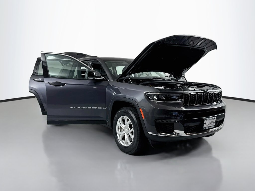 Used 2024 Jeep Grand Cherokee L Limited AWD/4WD image 28