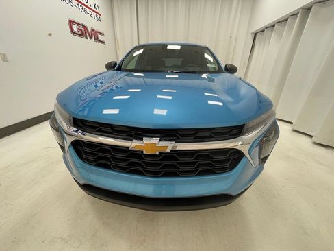 New 2026 Chevrolet Trax LS FWD image 2