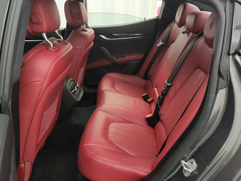 Used 2023 Maserati Ghibli Modena RWD image 27
