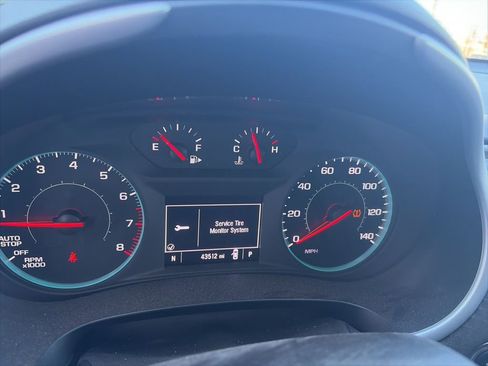 Used 2023 Chevrolet Malibu LT image 8