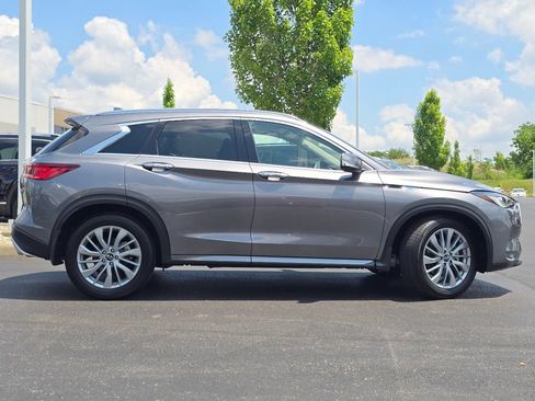 Used 2025 INFINITI QX50 Luxe AWD/4WD image 29