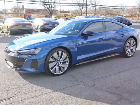 Used 2022 Audi e-tron GT Prestige AWD/4WD image 2
