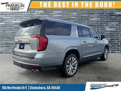 Used 2024 GMC Yukon XL Denali image 3