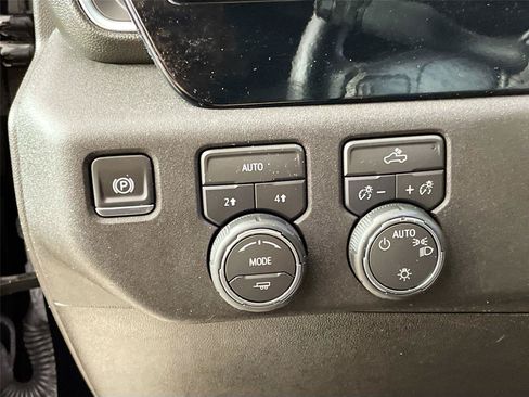 Used 2026 Chevrolet Silverado 1500 LT AWD/4WD image 14
