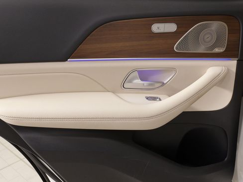 Used 2021 Mercedes-Benz GLE 350 GLE 350 4MATIC image 34