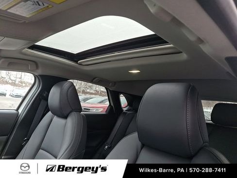 Certified 2025 MAZDA CX-30 AWD 2.5 S w/ Preferred Package image 16