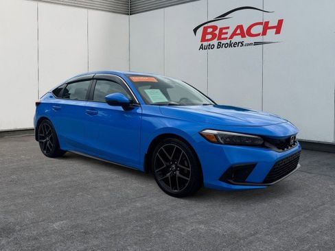 Used 2022 Honda Civic Sport Touring image 5