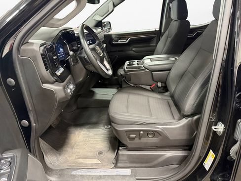 Used 2023 GMC Sierra 1500 Elevation w/ LPO, Elevation Black Package AWD/4WD image 15