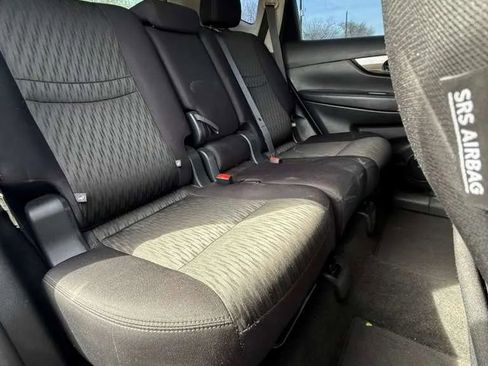 Used 2017 Nissan Rogue S FWD image 27