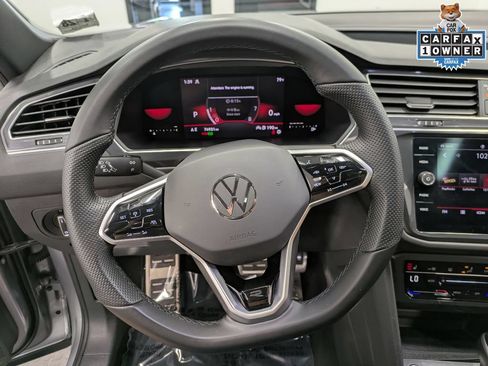 Used 2023 Volkswagen Tiguan SE R-Line AWD/4WD image 21