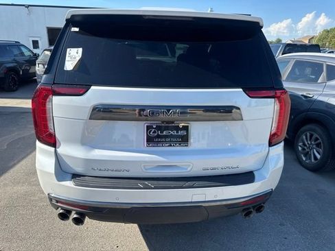 Used 2023 GMC Yukon Denali Ultimate AWD/4WD image 5