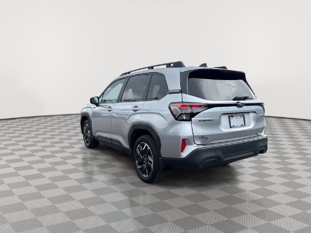 Used 2026 Subaru Forester Premium AWD/4WD image 8