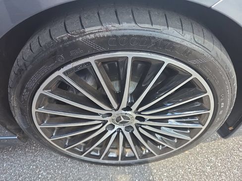 Used 2025 Mercedes-Benz C 300 4MATIC Sedan image 13