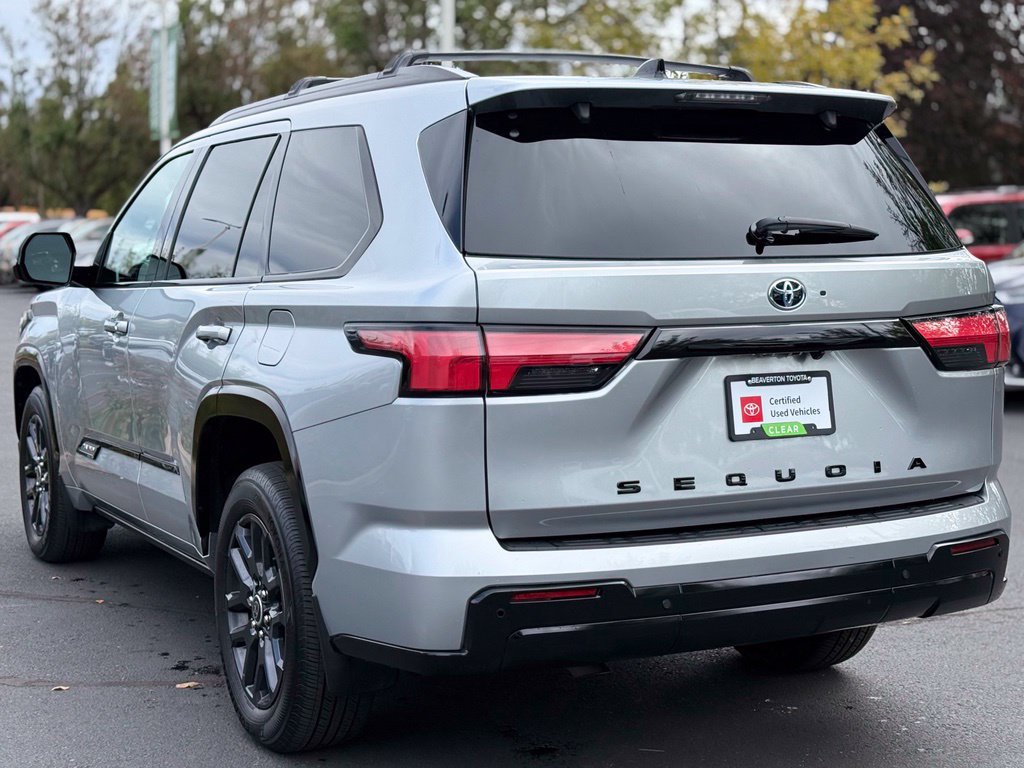 Certified 2023 Toyota Sequoia Platinum AWD/4WD image 3