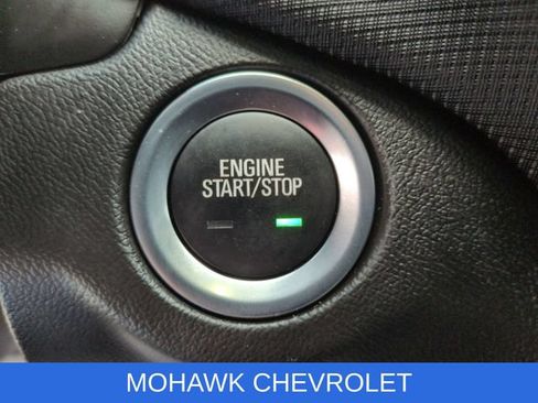 Certified 2023 Chevrolet Equinox RS AWD/4WD image 25