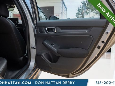 Used 2022 Honda Civic Sport image 21