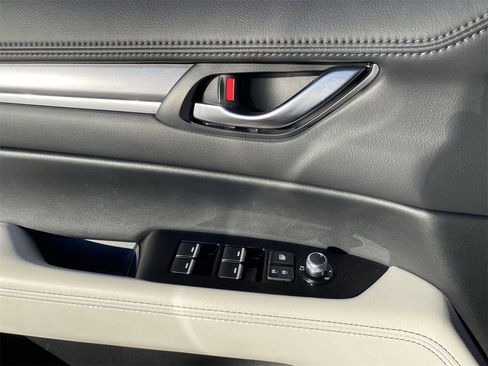 Used 2025 MAZDA CX-5 AWD 2.5 S w/ Premium Plus Pkg image 18