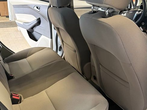 Used 2014 Ford Focus SE image 21