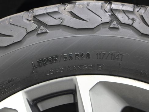 Used 2024 Chevrolet Silverado 1500 RST w/ Z71 Off-Road Package image 34