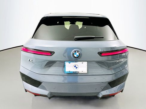 Used 2024 BMW iX xDrive50 w/ Premium Package AWD/4WD image 6