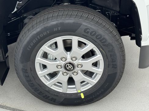 New 2026 Toyota Tacoma SR5 AWD/4WD image 15