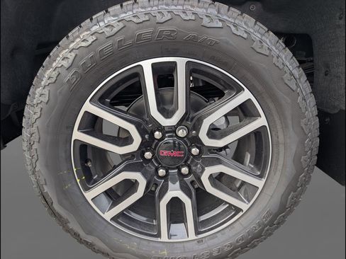 New 2026 GMC Sierra 1500 AT4 w/ AT4 Premium Package AWD/4WD image 21