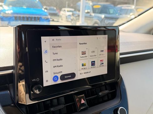 Used 2023 Toyota Corolla LE image 19