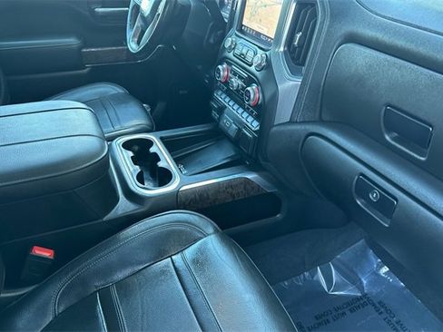 Used 2023 GMC Sierra 3500 Denali w/ Denali Black Diamond Edition image 19