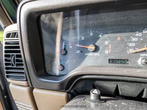 Used 2002 Jeep Wrangler Sahara AWD/4WD image 30