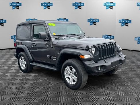 Used 2021 Jeep Wrangler Sport S image 8