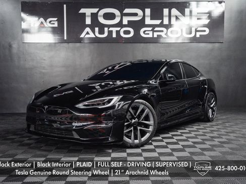 Used 2021 Tesla Model S Plaid image 1