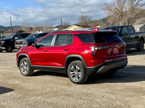 New 2026 Chevrolet Equinox LT image 3