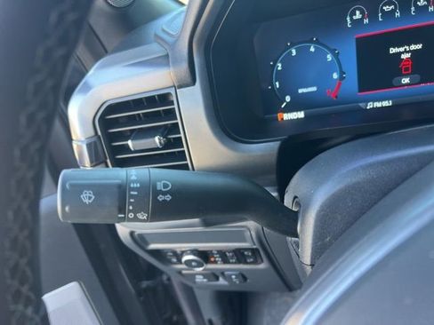 Used 2025 Ford F150 Lariat w/ Equipment Group 502A High image 31