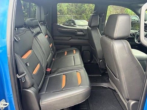 Used 2023 GMC Sierra 1500 AT4 w/ AT4 Premium Package AWD/4WD image 48