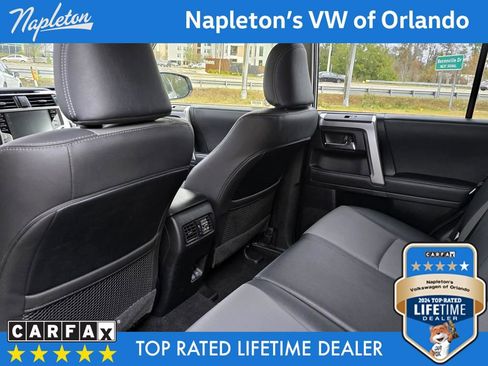 Used 2024 Toyota 4Runner SR5 Premium image 31