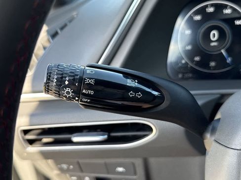 Used 2021 Hyundai Sonata SEL Plus w/ Tech Package image 28