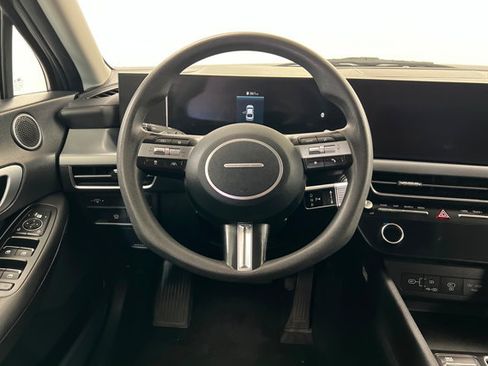 Used 2024 Hyundai Sonata SEL FWD image 12