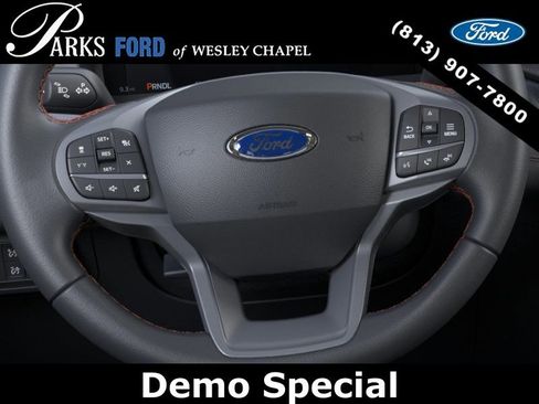 New 2026 Ford Explorer Active RWD image 12