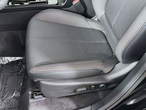New 2026 Subaru Forester Premium AWD/4WD image 15
